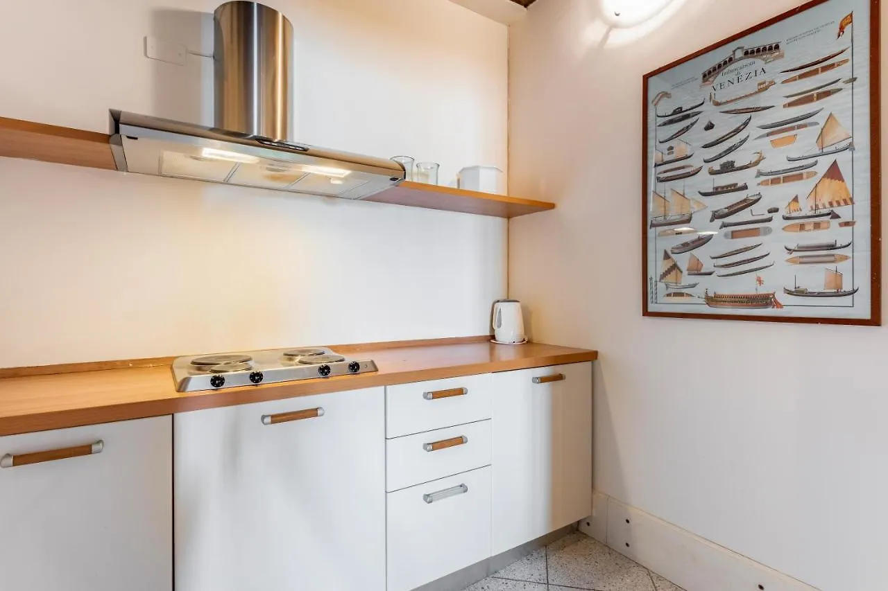Molino Stucky Residence Burchiello Suite Venetië Italië